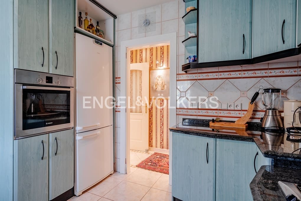 5 makuuhuone Huvila myytävänä paikassa Calpe / Calp mukana uima-altaan 
autotalli - 895 000 € (Ref: 9030543)