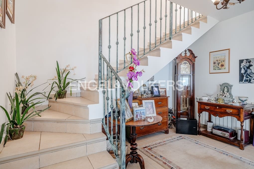 3 soveværelse Villa til salg i Calpe / Calp med swimmingpool garage - € 699.900 (Ref: 9031163)