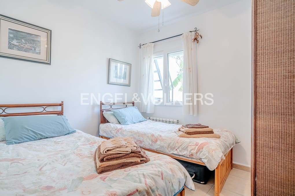 3 soveværelse Villa til salg i Calpe / Calp med swimmingpool garage - € 699.900 (Ref: 9031163)