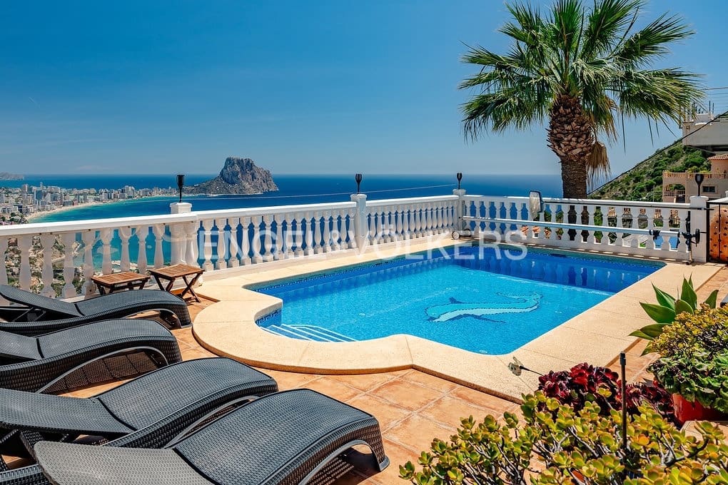 3 soveværelse Villa til salg i Calpe / Calp med swimmingpool garage - € 669.000 (Ref: 9031163)