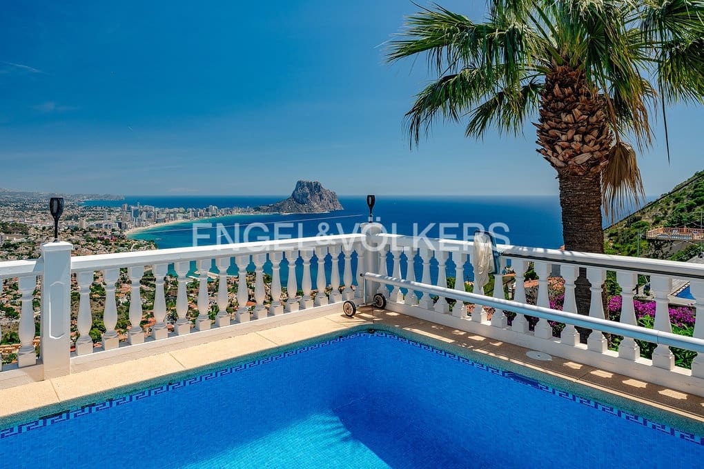 3 soveværelse Villa til salg i Calpe / Calp med swimmingpool garage - € 669.000 (Ref: 9031163)
