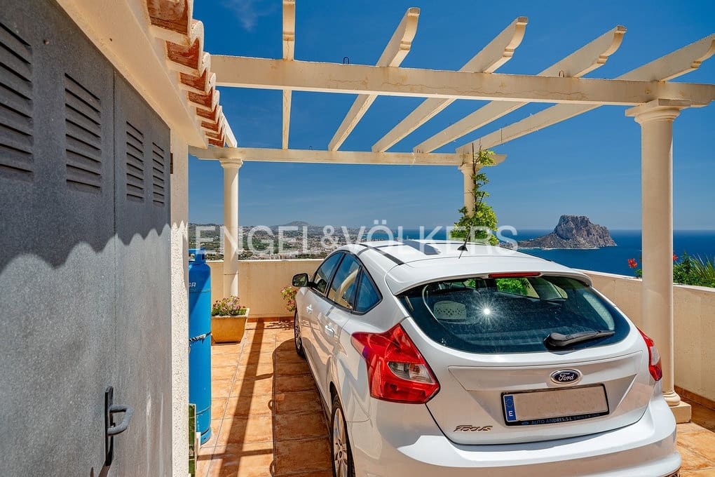 3 soveværelse Villa til salg i Calpe / Calp med swimmingpool garage - € 669.000 (Ref: 9031163)