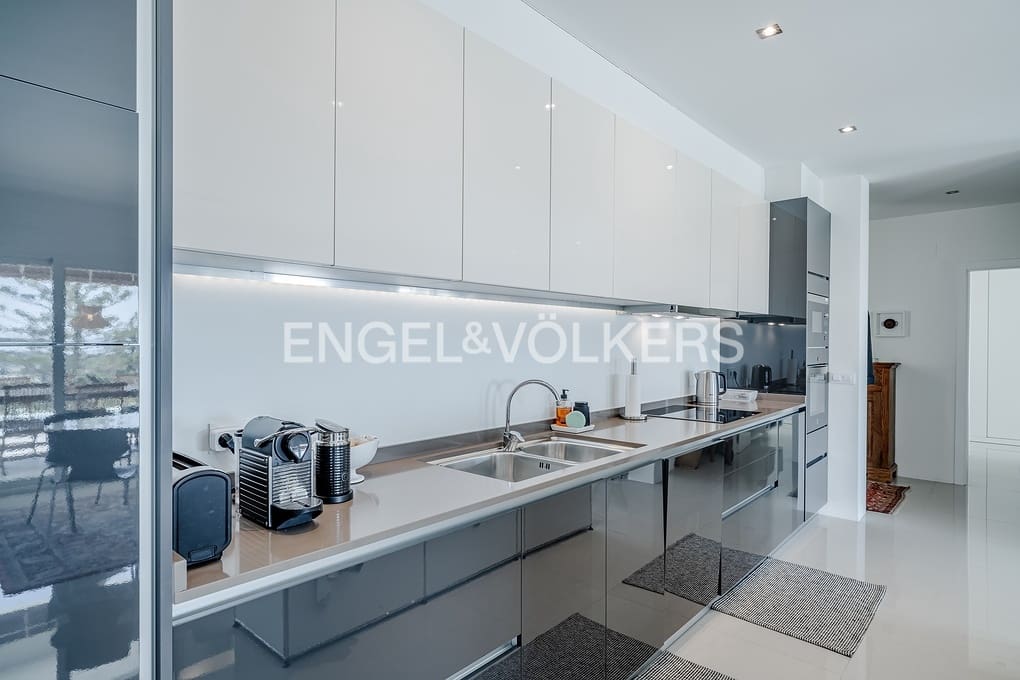 3 soveværelse Villa til salg i Moraira med swimmingpool garage - € 1.430.000 (Ref: 9051720)