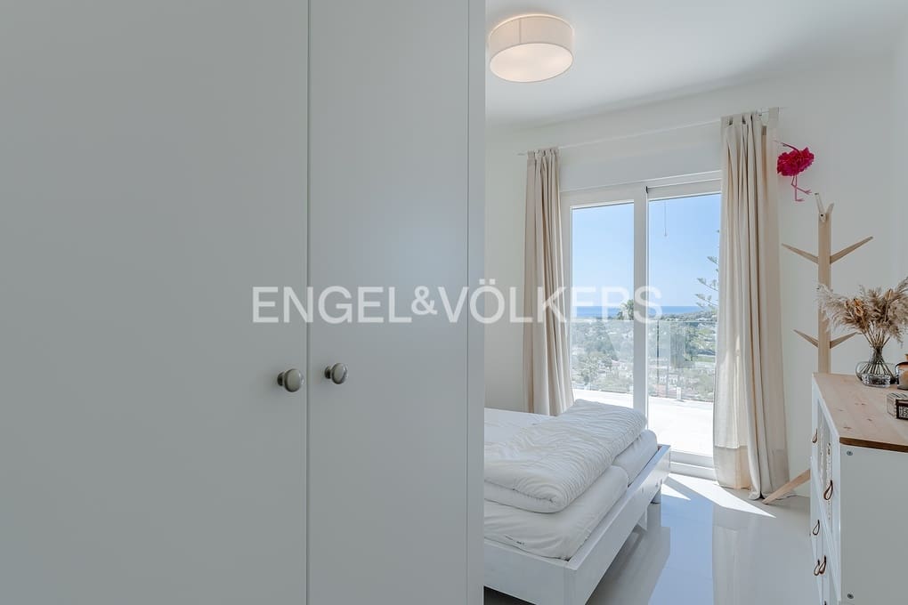 3 soveværelse Villa til salg i Moraira med swimmingpool garage - € 1.430.000 (Ref: 9051720)