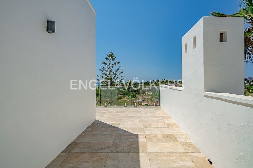 3 soveværelse Villa til salg i Moraira med swimmingpool garage - € 1.430.000 (Ref: 9051720)