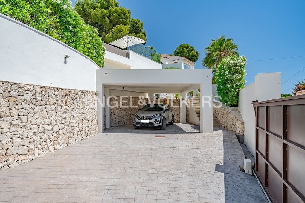 3 soveværelse Villa til salg i Moraira med swimmingpool garage - € 1.430.000 (Ref: 9051720)