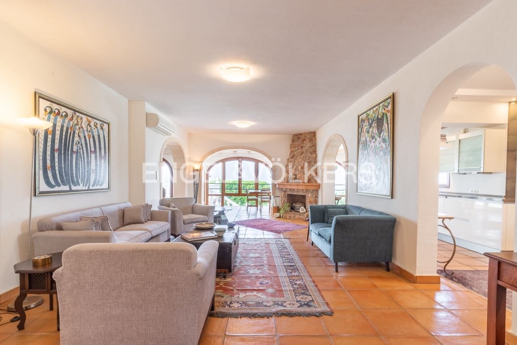 4 soveværelse Villa til salg i Cumbre del Sol med swimmingpool garage - € 2.497.000 (Ref: 9061872)