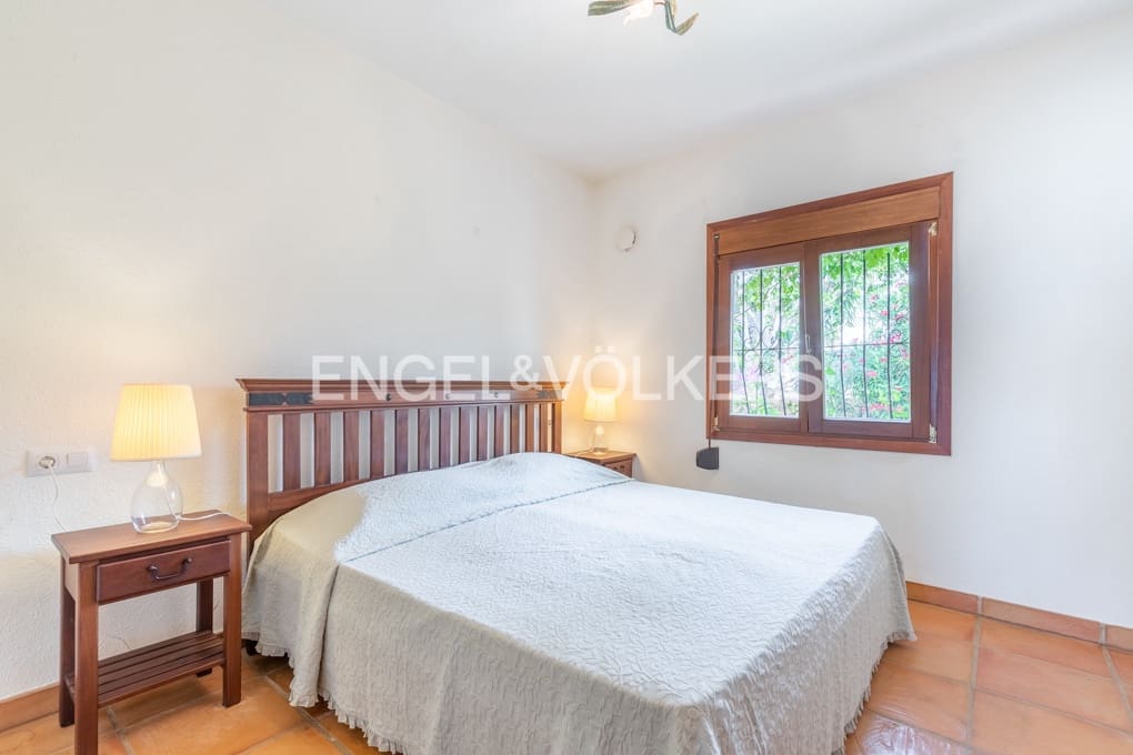 4 soveværelse Villa til salg i Cumbre del Sol med swimmingpool garage - € 2.497.000 (Ref: 9061872)