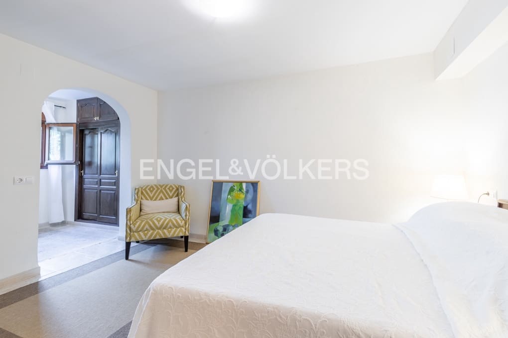 4 soveværelse Villa til salg i Cumbre del Sol med swimmingpool garage - € 2.497.000 (Ref: 9061872)