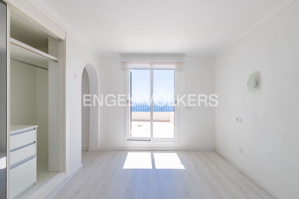 2 soveværelse Penthouse til salg i Cumbre del Sol med swimmingpool - € 399.000 (Ref: 9074639)