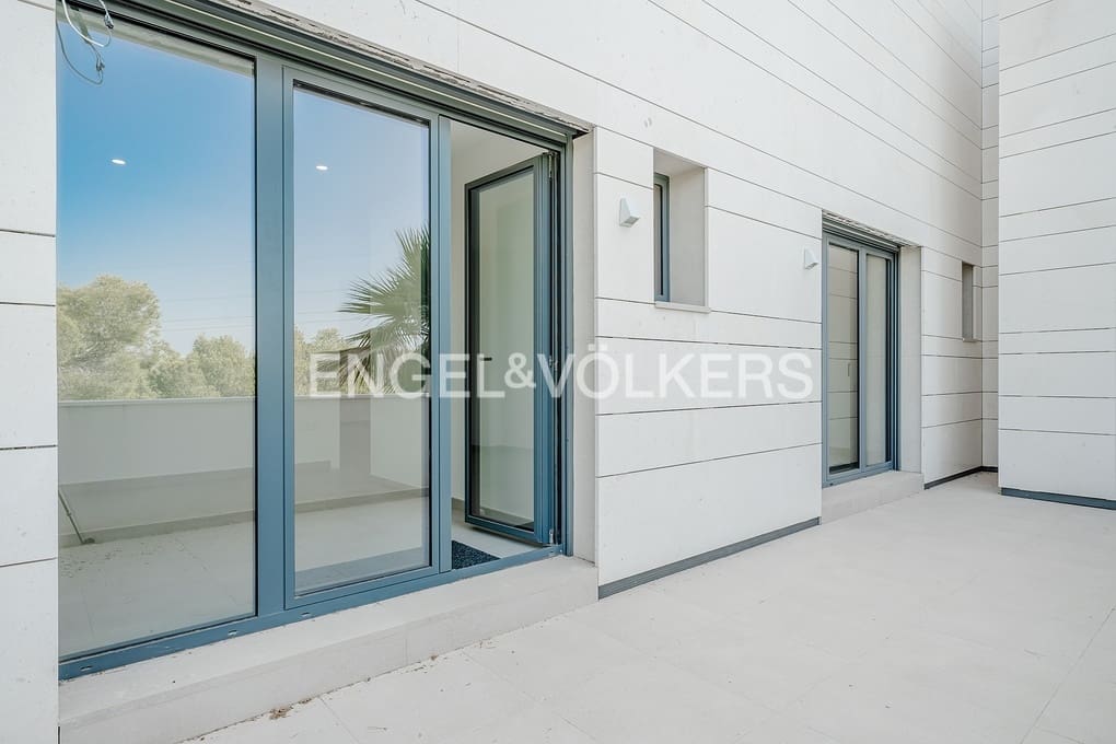 5 soveværelse Villa til salg i Altea med swimmingpool garage - € 2.950.000 (Ref: 9097631)