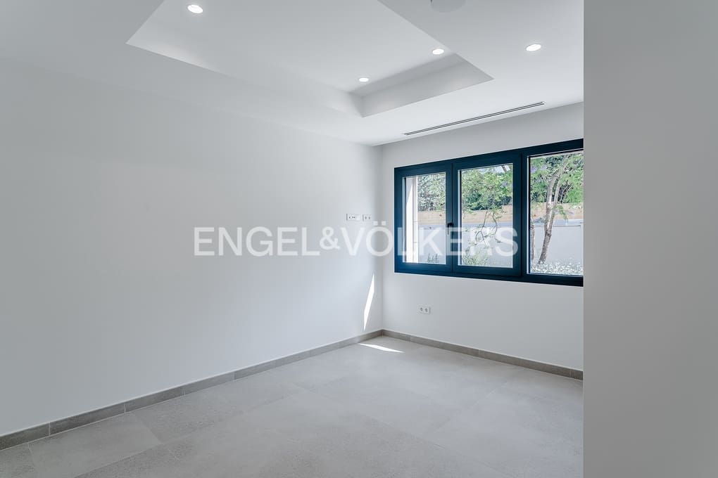 5 soveværelse Villa til salg i Altea med swimmingpool garage - € 2.950.000 (Ref: 9097631)