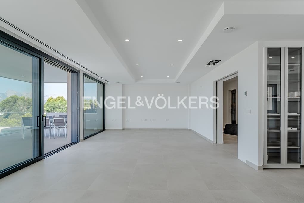 5 soveværelse Villa til salg i Altea med swimmingpool garage - € 2.950.000 (Ref: 9097631)