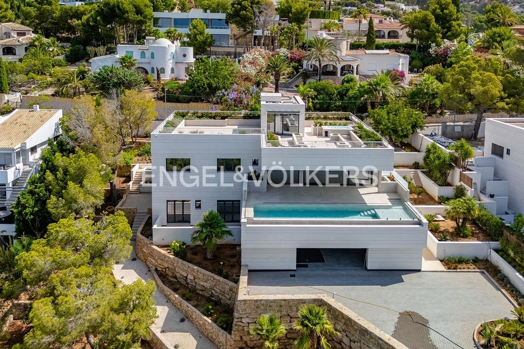 5 soveværelse Villa til salg i Altea med swimmingpool garage - € 2.950.000 (Ref: 9097631)