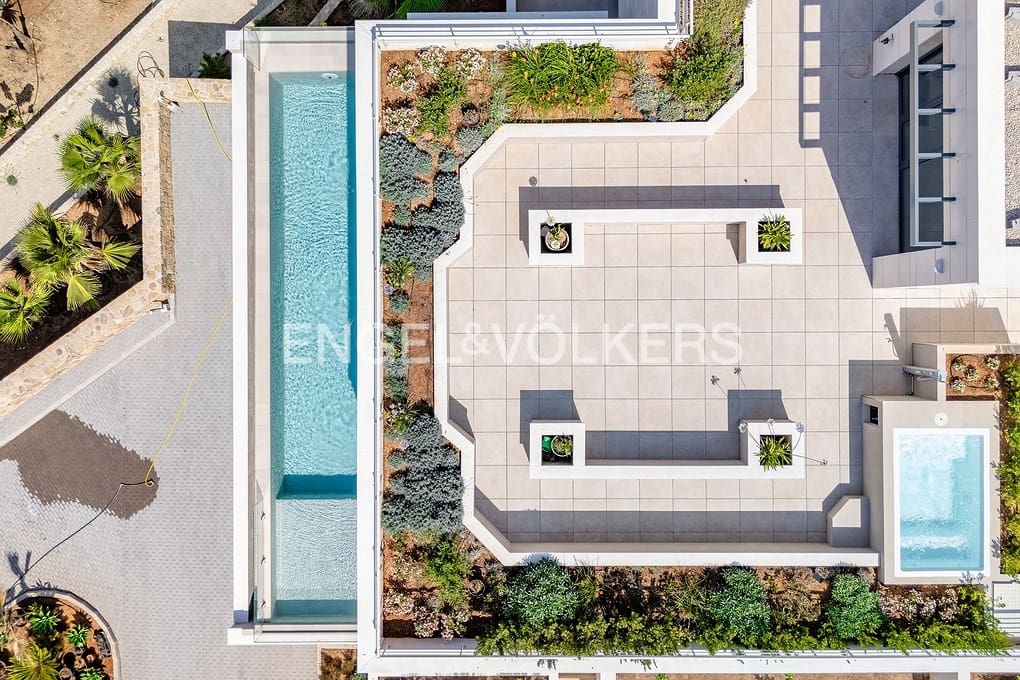 5 soveværelse Villa til salg i Altea med swimmingpool garage - € 2.950.000 (Ref: 9097631)