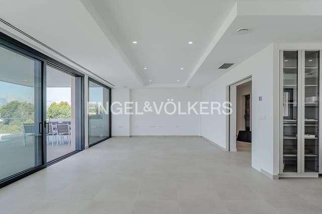 5 chambre Villa/Maison à vendre à Altea avec piscine garage - 2 750 000 € (Ref: 9097631)