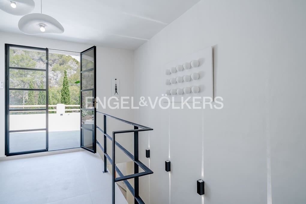 5 soverom Villa til salgs i Benissa med svømmebasseng garasje - € 1 950 000 (Ref: 9101693)