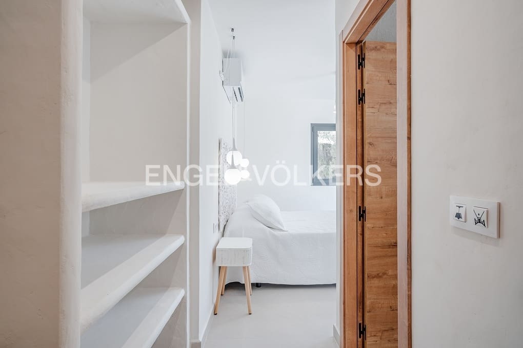 5 soverom Villa til salgs i Benissa med svømmebasseng garasje - € 1 950 000 (Ref: 9101693)