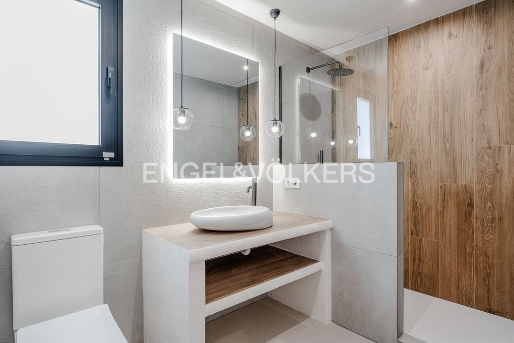 5 soverom Villa til salgs i Benissa med svømmebasseng garasje - € 1 950 000 (Ref: 9101693)