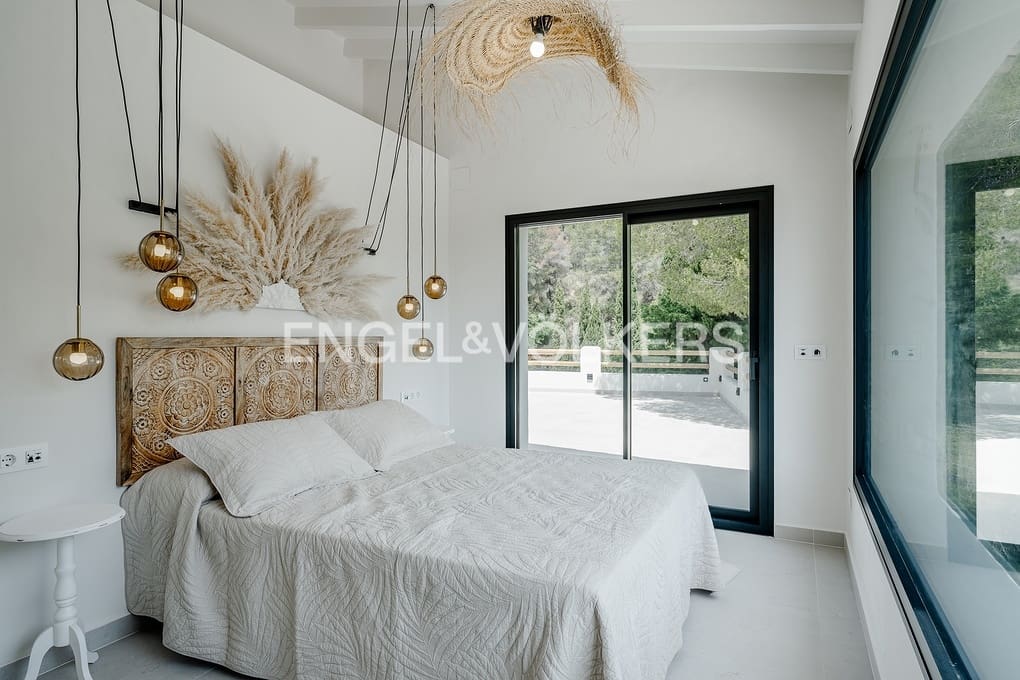 5 soverom Villa til salgs i Benissa med svømmebasseng garasje - € 1 950 000 (Ref: 9101693)