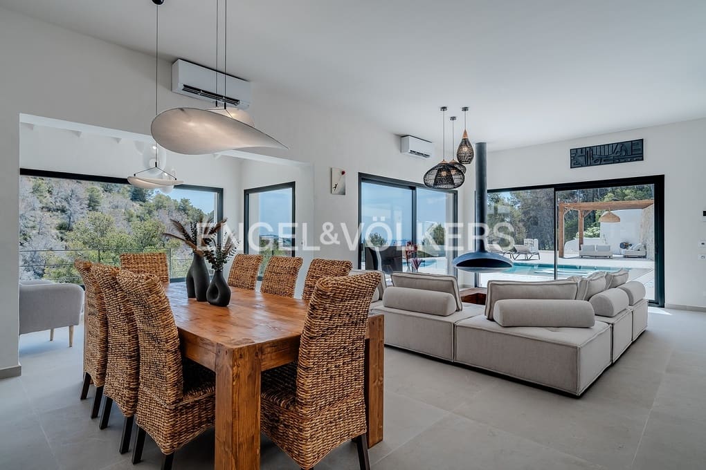 5 soverom Villa til salgs i Benissa med svømmebasseng garasje - € 1 950 000 (Ref: 9101693)