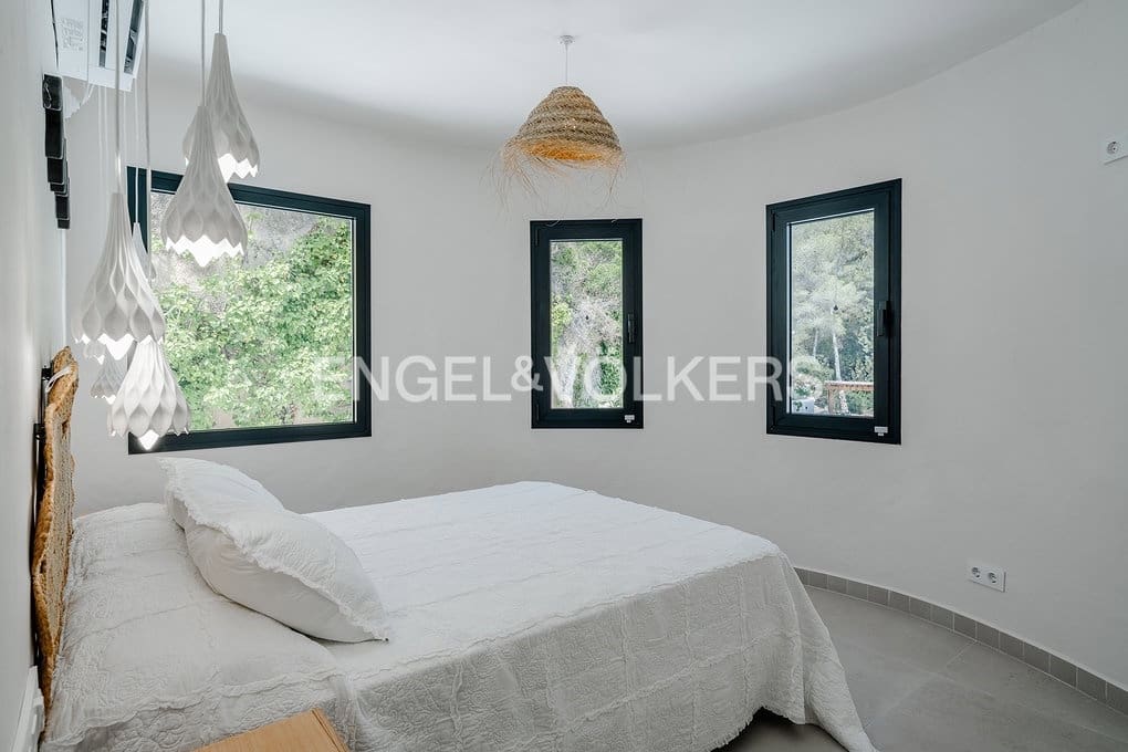 5 soverom Villa til salgs i Benissa med svømmebasseng garasje - € 1 950 000 (Ref: 9101693)