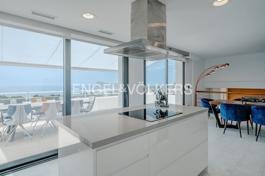 3 soveværelse Villa til salg i Altea med swimmingpool garage - € 1.295.000 (Ref: 9109771)