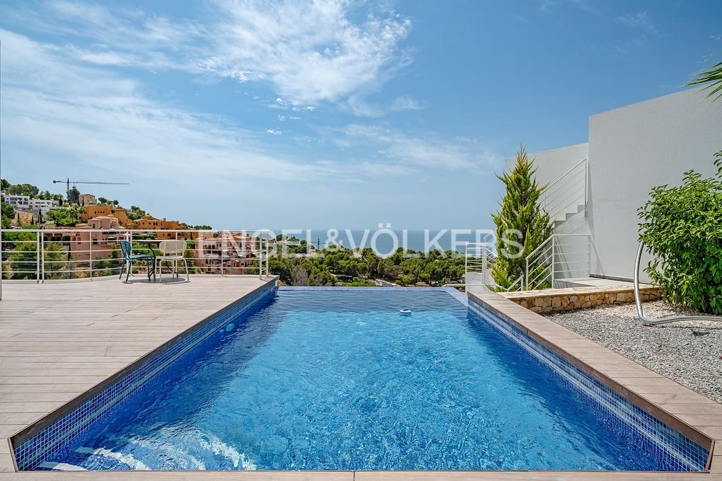 3 soveværelse Villa til salg i Altea med swimmingpool garage - € 1.295.000 (Ref: 9109771)