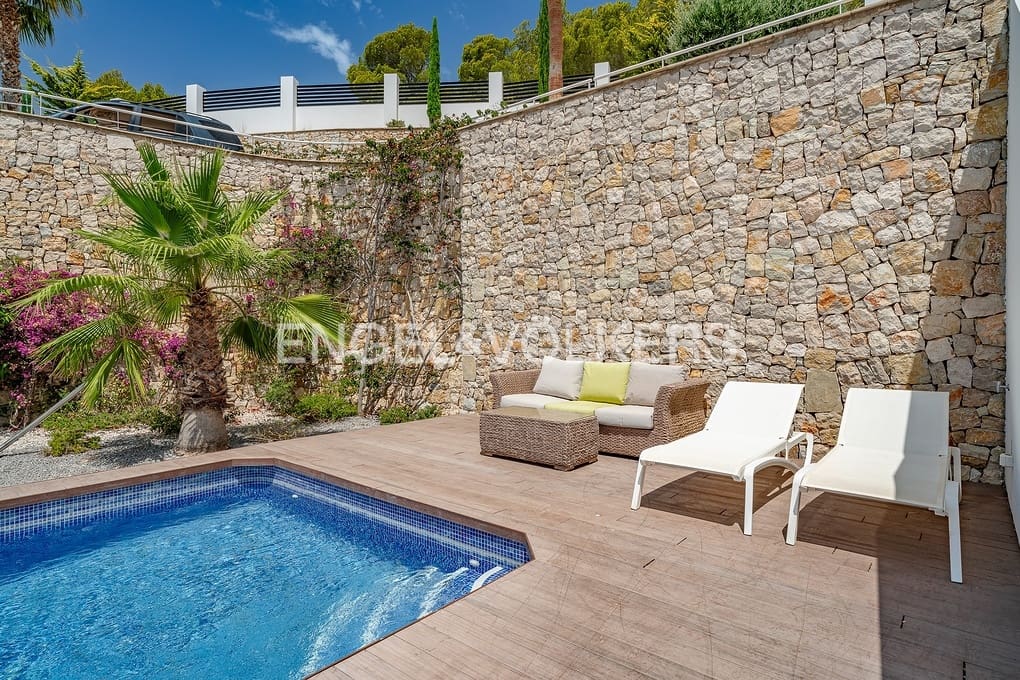 3 soveværelse Villa til salg i Altea med swimmingpool garage - € 1.295.000 (Ref: 9109771)