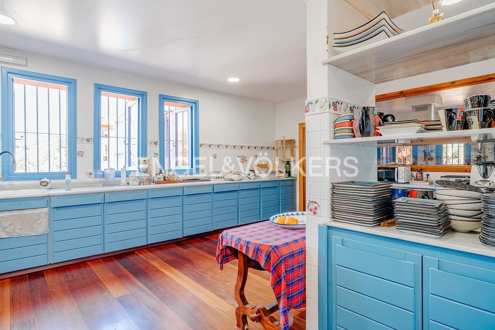 7 soveværelse Villa til salg i Altea med swimmingpool garage - € 3.750.000 (Ref: 9109839)