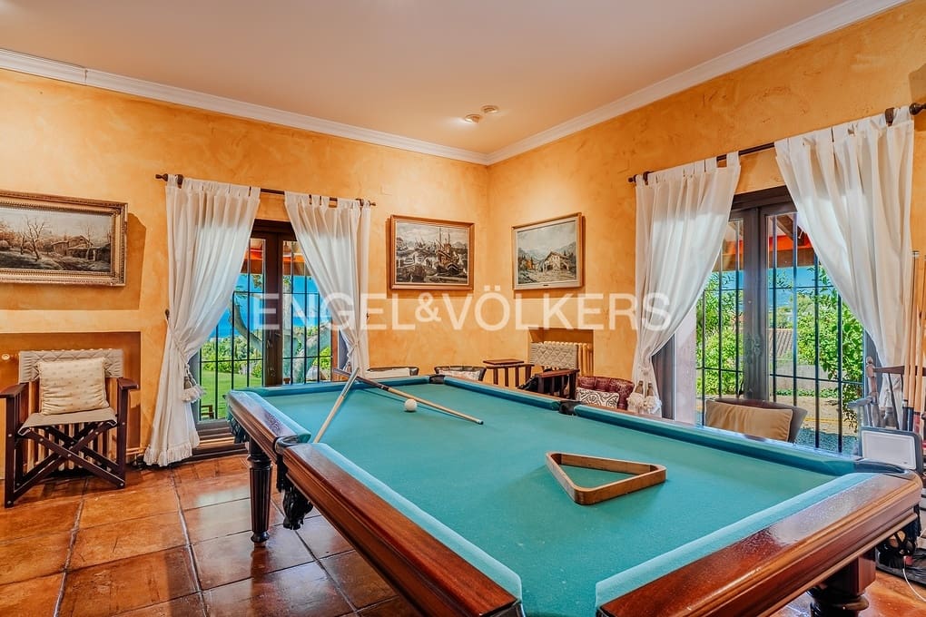 7 soveværelse Villa til salg i Altea med swimmingpool garage - € 3.750.000 (Ref: 9109839)