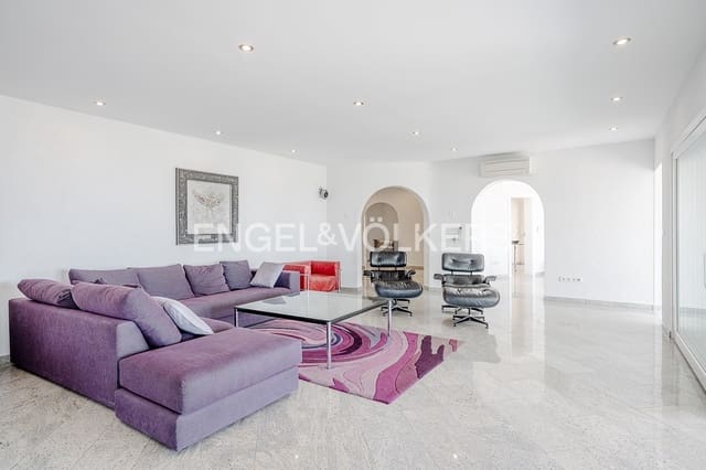 6 soverom Villa til salgs i Calpe / Calp med svømmebasseng garasje - € 1 950 000 (Ref: 9151085)
