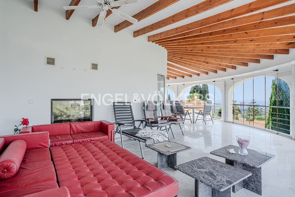 6 soverom Villa til salgs i Calpe / Calp med svømmebasseng garasje - € 1 950 000 (Ref: 9151085)