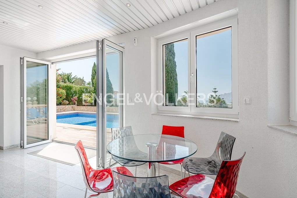 6 soverom Villa til salgs i Calpe / Calp med svømmebasseng garasje - € 1 650 000 (Ref: 9151085)