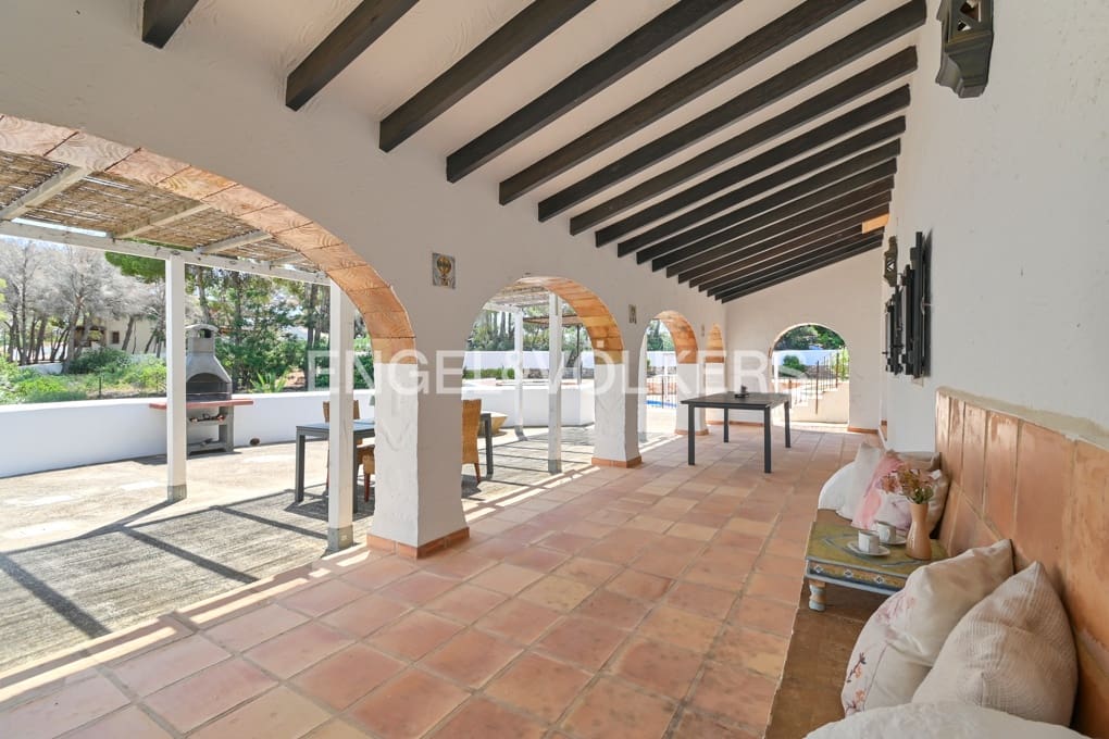 6 soverom Villa til salgs i Benissa med svømmebasseng garasje - € 1 050 000 (Ref: 9168388)