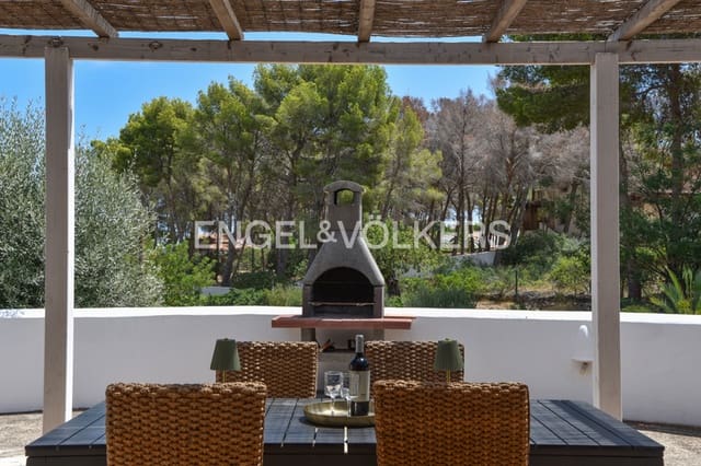 6 makuuhuone Huvila myytävänä paikassa Benissa mukana uima-altaan 
autotalli - 1 050 000 € (Ref: 9168388)