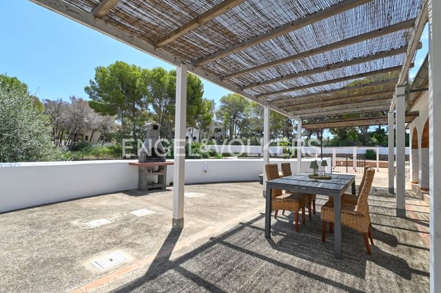 6 makuuhuone Huvila myytävänä paikassa Benissa mukana uima-altaan 
autotalli - 1 050 000 € (Ref: 9168388)