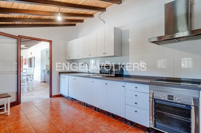 6 soverom Villa til salgs i Benissa med svømmebasseng garasje - € 1 050 000 (Ref: 9168388)