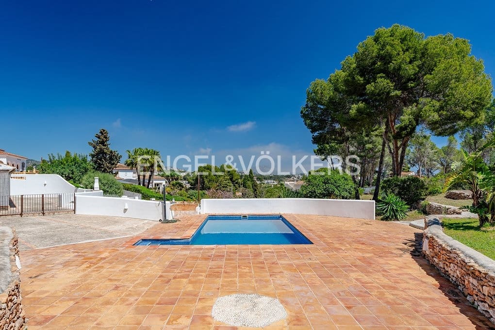 6 sypialnia Willa na sprzedaż w Benissa z basenem garażem - 1 050 000 € (Ref: 9168388)