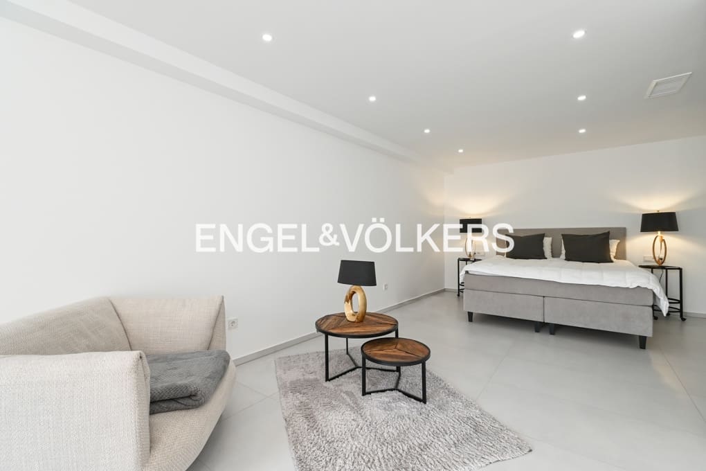 9 makuuhuone Huvila myytävänä paikassa Benissa mukana uima-altaan 
autotalli - 4 200 000 € (Ref: 9175587)