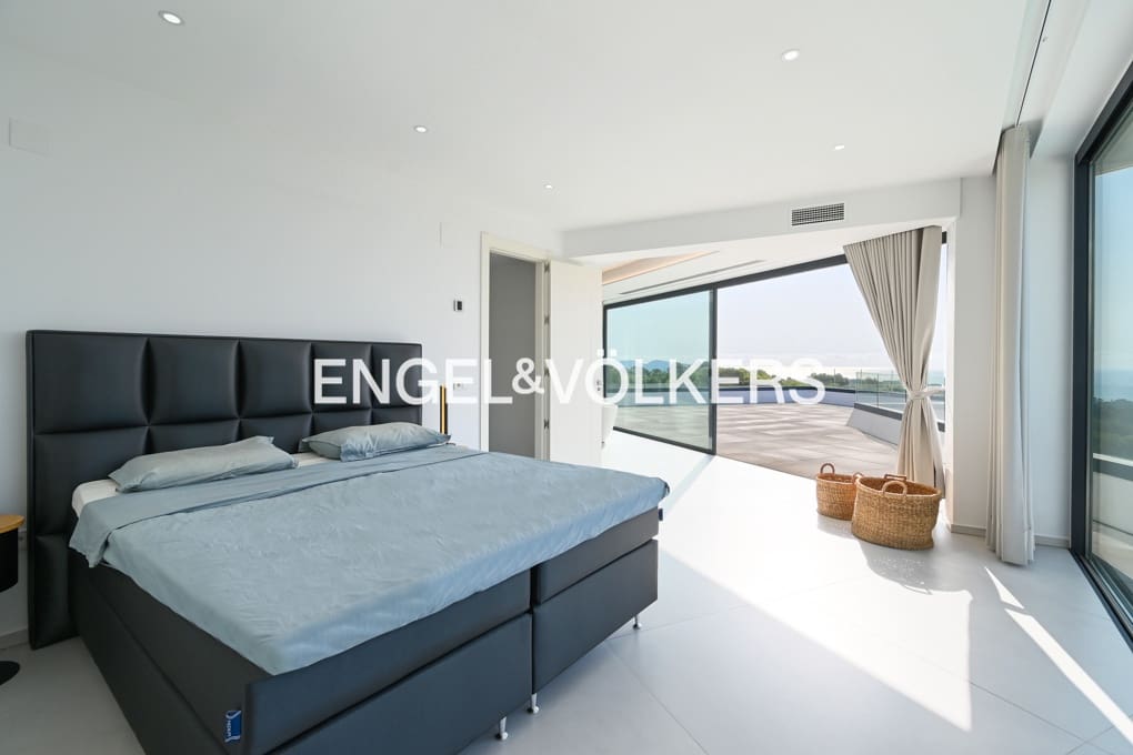 9 makuuhuone Huvila myytävänä paikassa Benissa mukana uima-altaan 
autotalli - 4 200 000 € (Ref: 9175587)