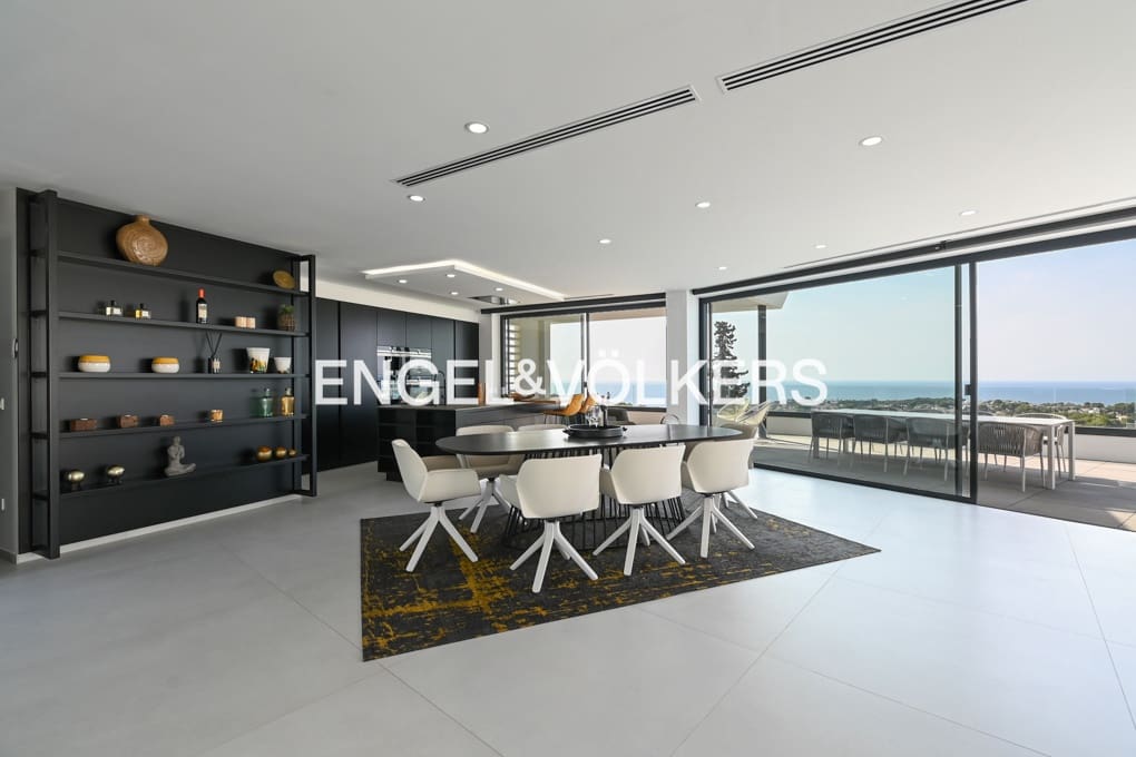 9 makuuhuone Huvila myytävänä paikassa Benissa mukana uima-altaan 
autotalli - 4 200 000 € (Ref: 9175587)