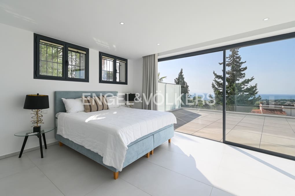 9 makuuhuone Huvila myytävänä paikassa Benissa mukana uima-altaan 
autotalli - 4 200 000 € (Ref: 9175587)