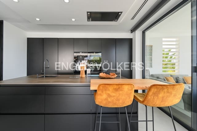 9 makuuhuone Huvila myytävänä paikassa Benissa mukana uima-altaan 
autotalli - 4 200 000 € (Ref: 9175587)