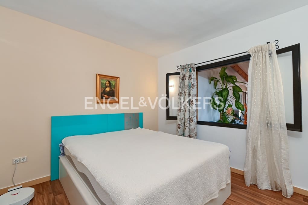 5 quarto Moradia para venda em Calpe / Calp com piscina garagem - 890 000 € (Ref: 9186051)