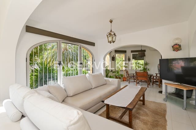 5 quarto Moradia para venda em Calpe / Calp com piscina garagem - 890 000 € (Ref: 9186051)