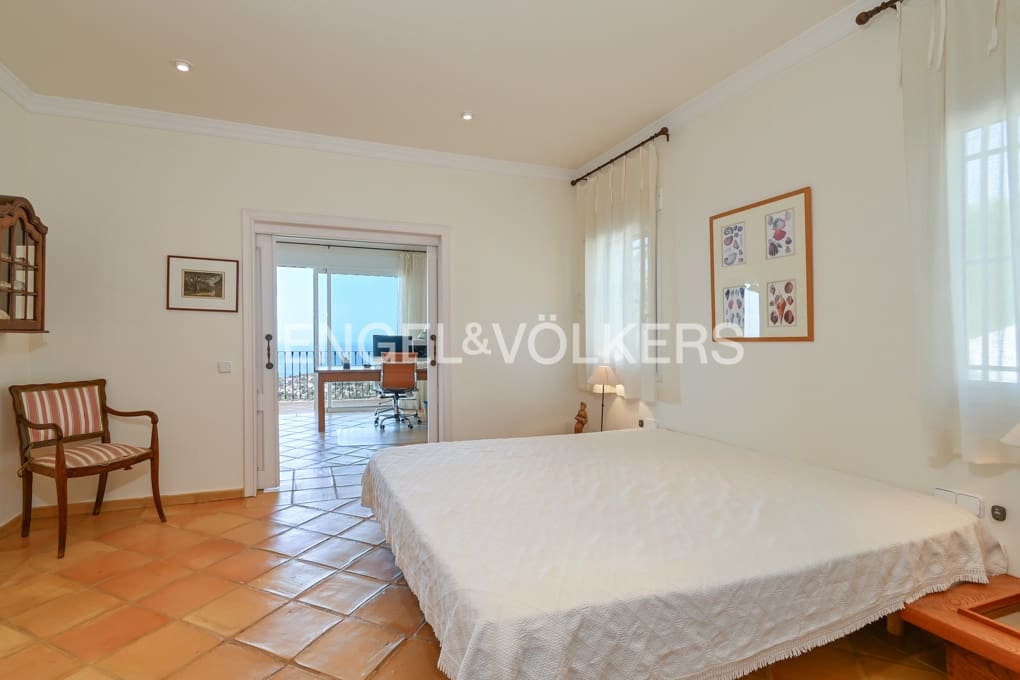 4 soverom Villa til salgs i Moraira med svømmebasseng garasje - € 1 999 000 (Ref: 9186498)