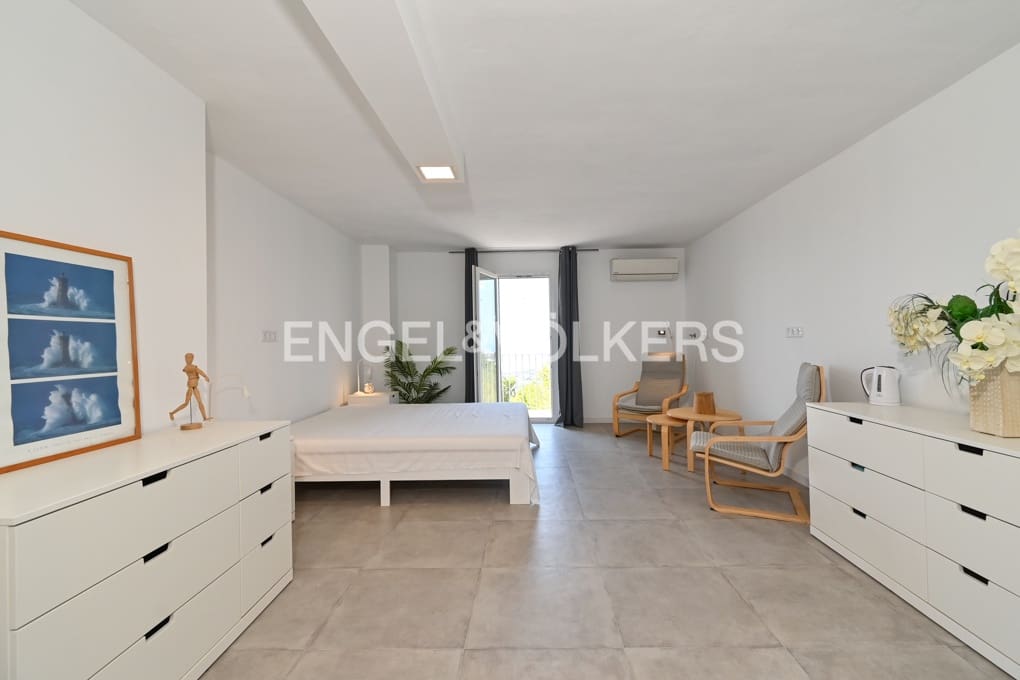 4 soverom Villa til salgs i Moraira med svømmebasseng garasje - € 1 999 000 (Ref: 9186498)