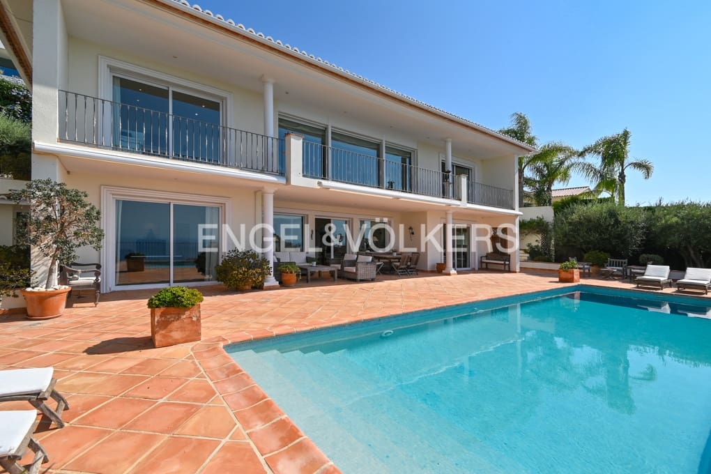 4 soverom Villa til salgs i Moraira med svømmebasseng garasje - € 1 999 000 (Ref: 9186498)