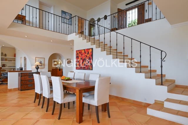 4 soveværelse Villa til salg i El Portet - Pla de Mar, Teulada-Moraira med swimmingpool garage - € 1.999.000 (Ref: 9186498)
